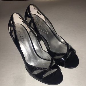Guess -Open Pump Toes